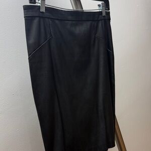 Dynamite Classic Black Pencil Skirt